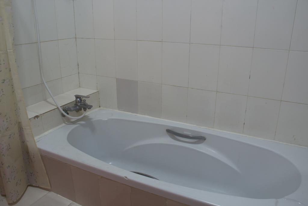 Royal Guest House Phnom Penh Pokój zdjęcie