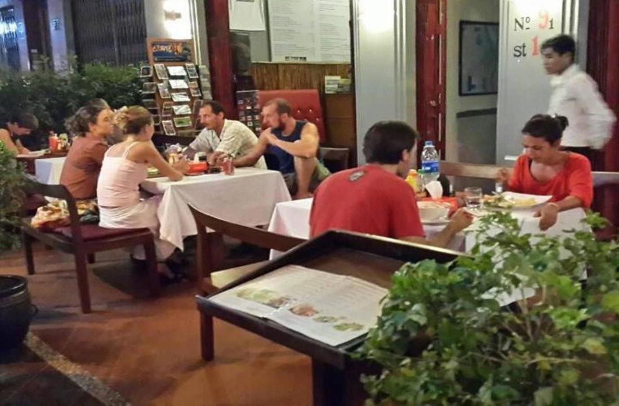 Royal Guest House Phnom Penh Zewnętrze zdjęcie